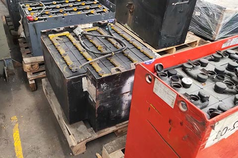 南阳唐河钴酸锂电池回收,铅酸蓄电池回收服务|收废旧钛酸锂电池
